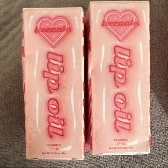 Disco Revival Shimmering Lip Oil 2 Pack! - Picture 6 of 8